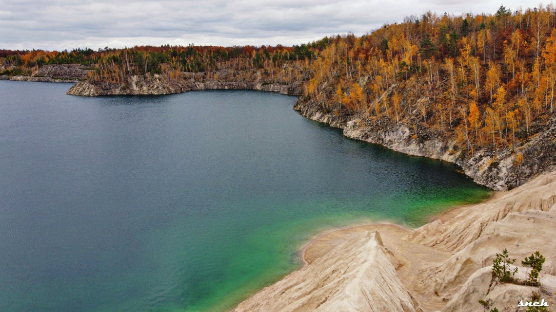 Кам'яне село та Дружбівський кар'єр